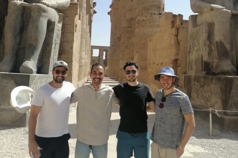 Tempio di Luxor: l’eternità scolpita nella pietra del Nilo