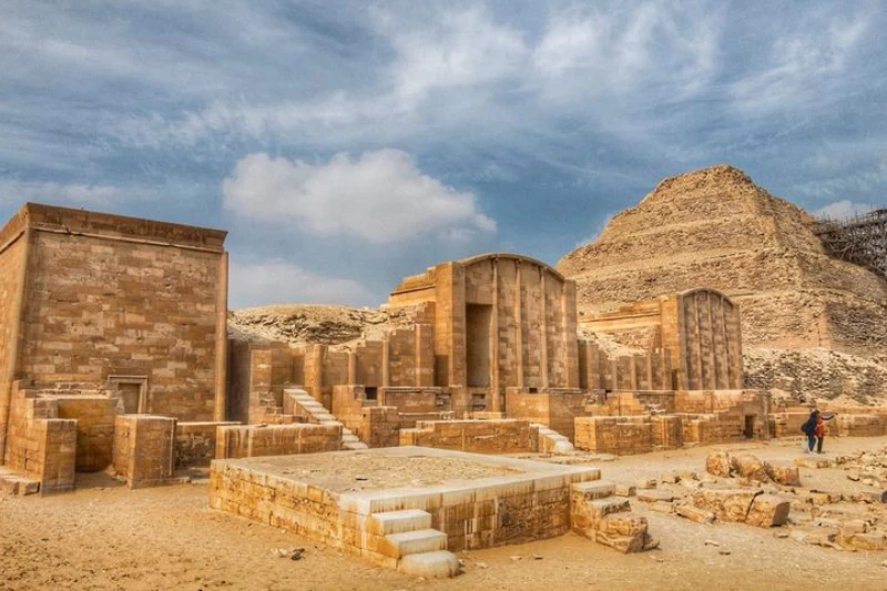 Necropoli di Saqqara: il labirinto segreto dell’antico Egitto