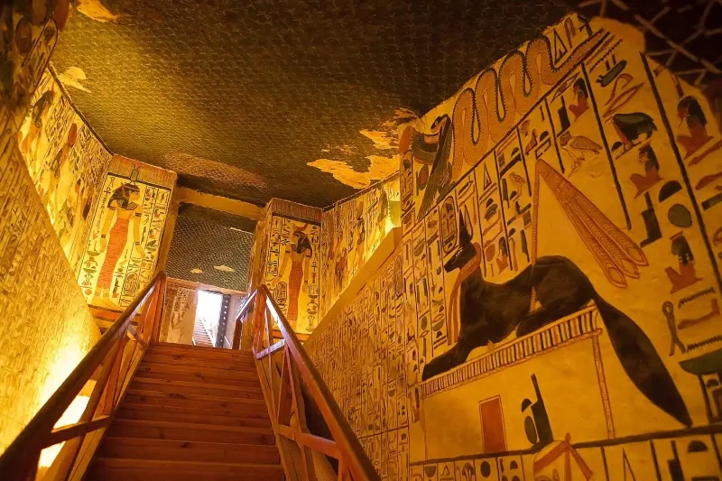 Tomba Nefertari alla Valle delle Regine: arte e mistero