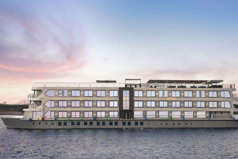 La nave Historia sul Nilo, crociera di lusso con design moderno