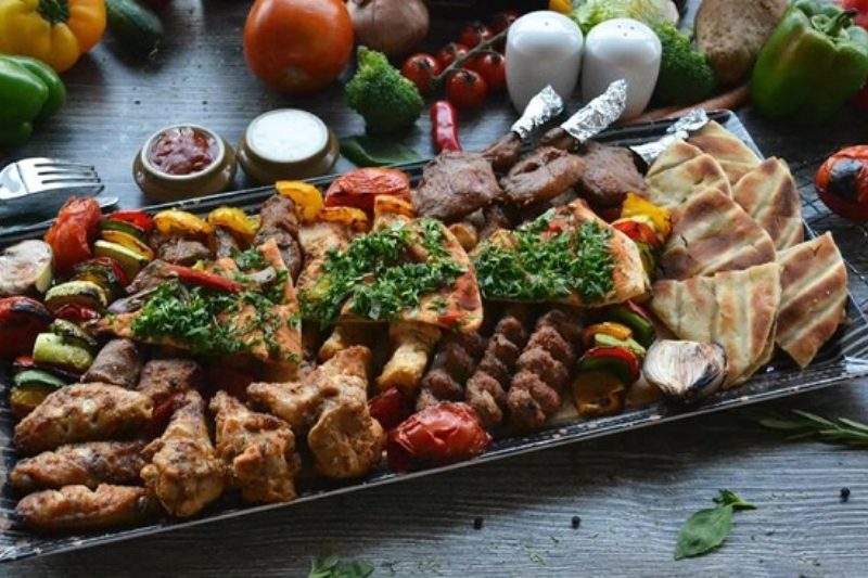 Piatti tradizionali degli Emirati Arabi