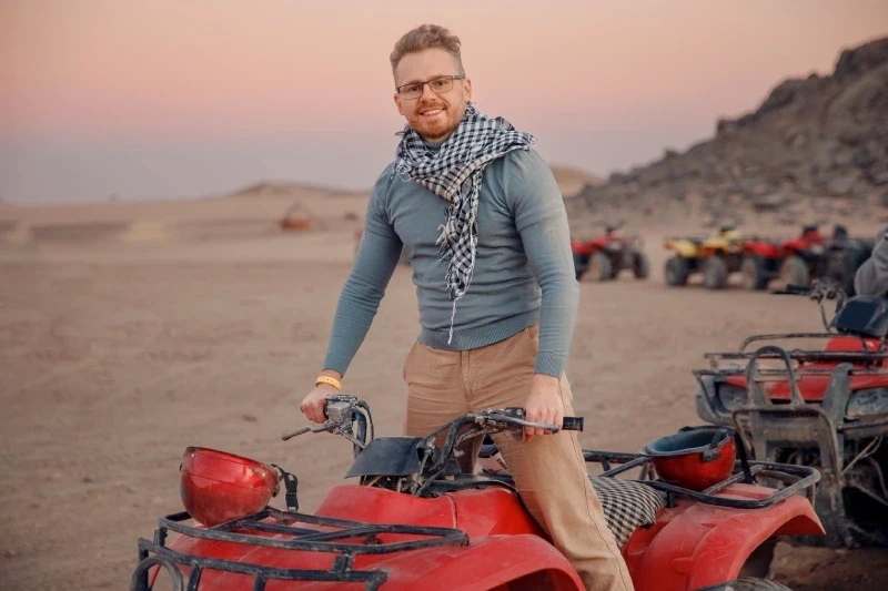 Avventura in quad Hurghada tra dune del deserto orientale