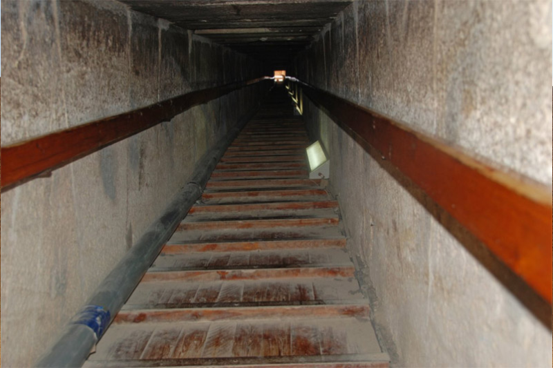 Interno della Piramide Rossa