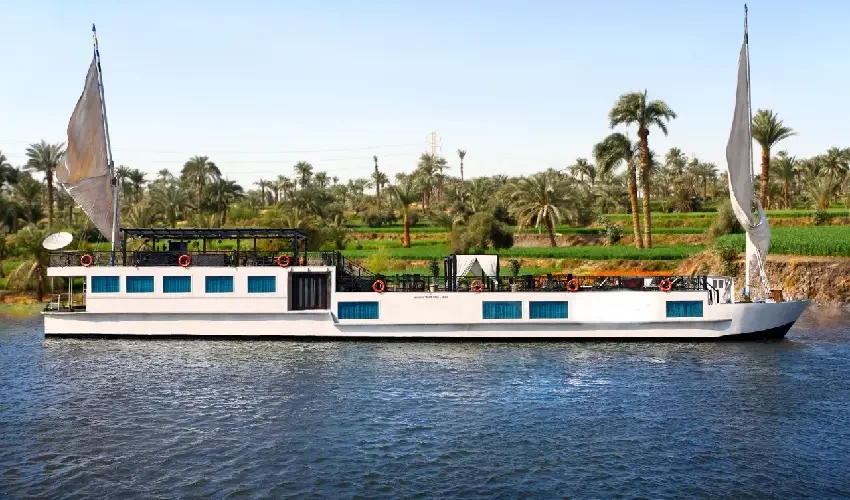Crociera sul Nilo in Dahabeya Merit II