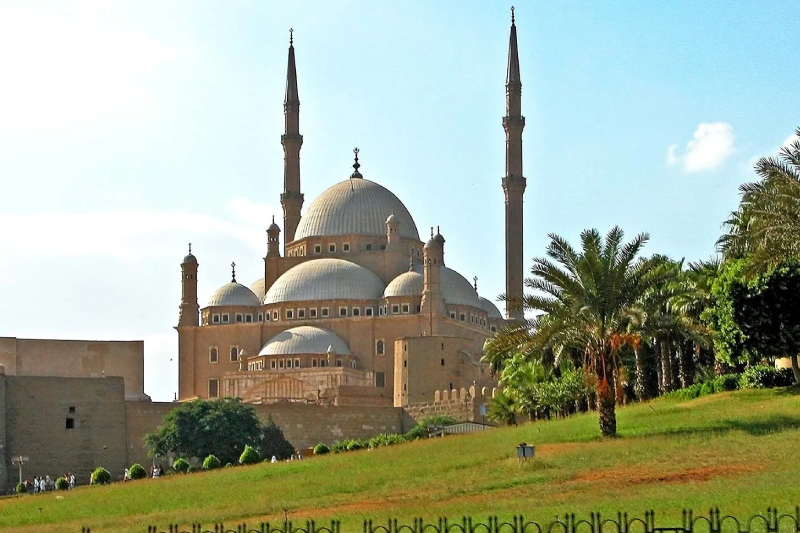 Moschea di Muhammad Ali al Cairo: Storia, Orari e Cosa Vedere