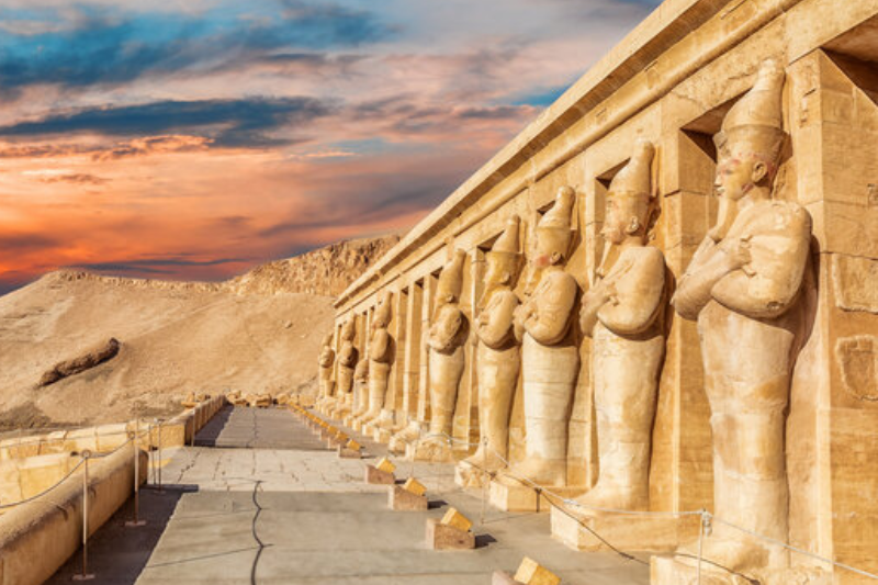 Tempio Funerario di Hatshepsut: Storia, Cosa Vedere e Come Visitarlo