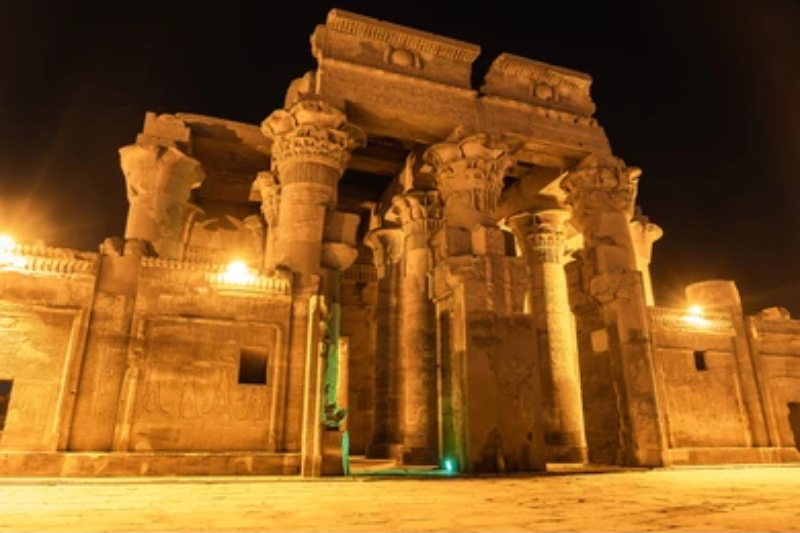 Kom Ombo, Egitto: Storia, Cosa Vedere e Tempio dei Due Dei