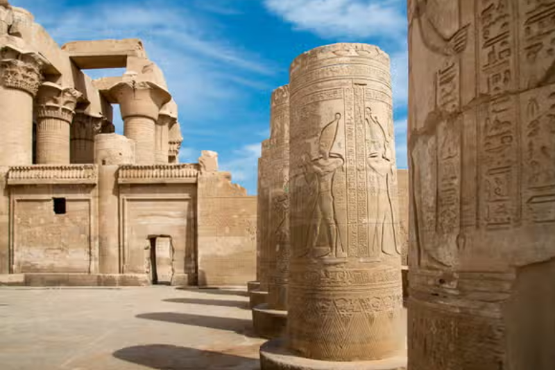 Kom Ombo, Egitto: Storia, Cosa Vedere e Tempio dei Due Dei