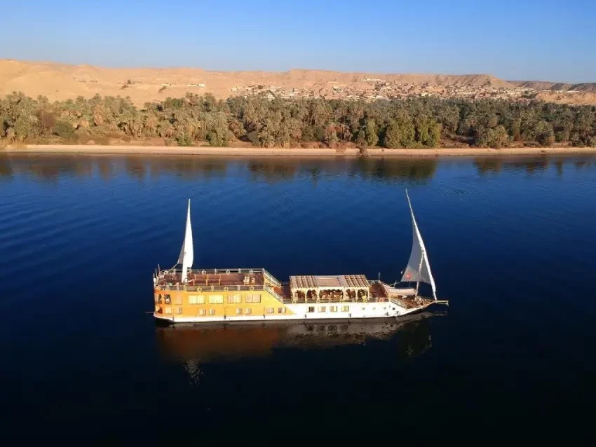 Crociera sul Nilo di lusso Dahabeya Aida elegante