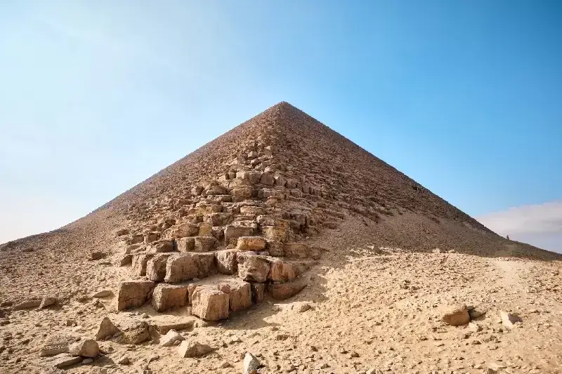 Piramide romboidale: guida completa alla Bent Pyramid e alla piramide rossa
