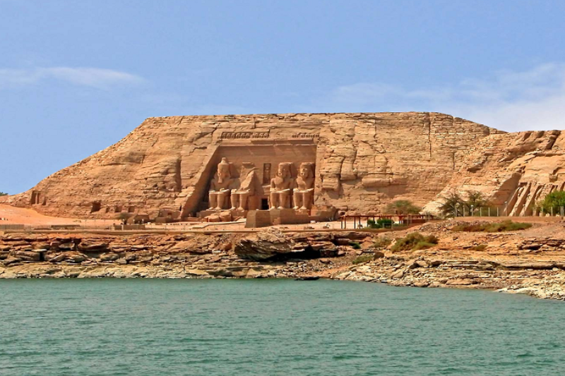 Maestosa facciata del Tempio di Abu Simbel