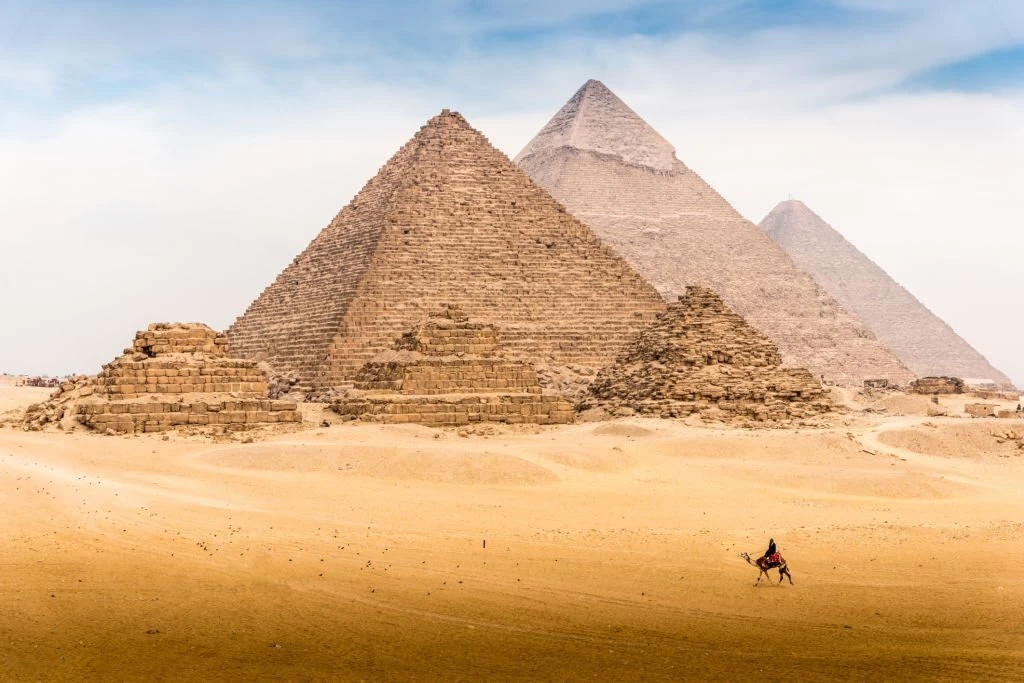 Tour Pirámides, Menfis y Saqqara