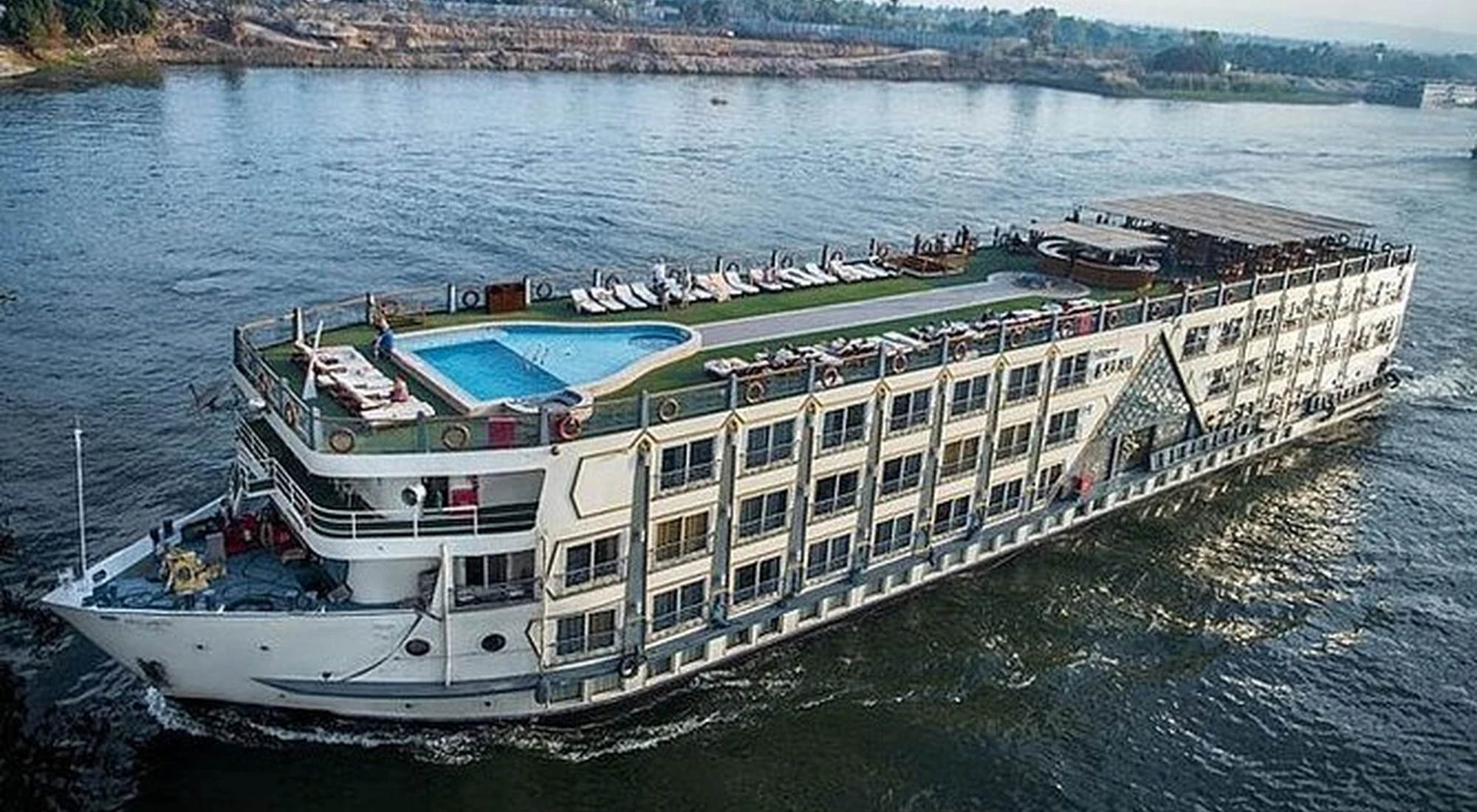 Crucero de lujo de 5 estrellas por el Nilo