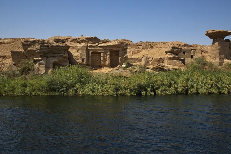 Gebel Elsilsila necropoli e tombe scavate nella roccia