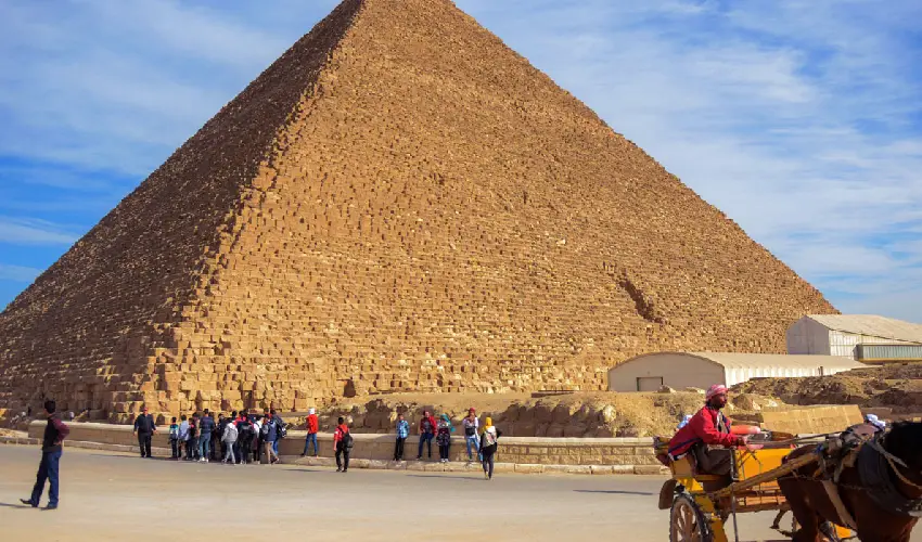 Come visitare le piramidi in Egitto: guida pratica a Giza