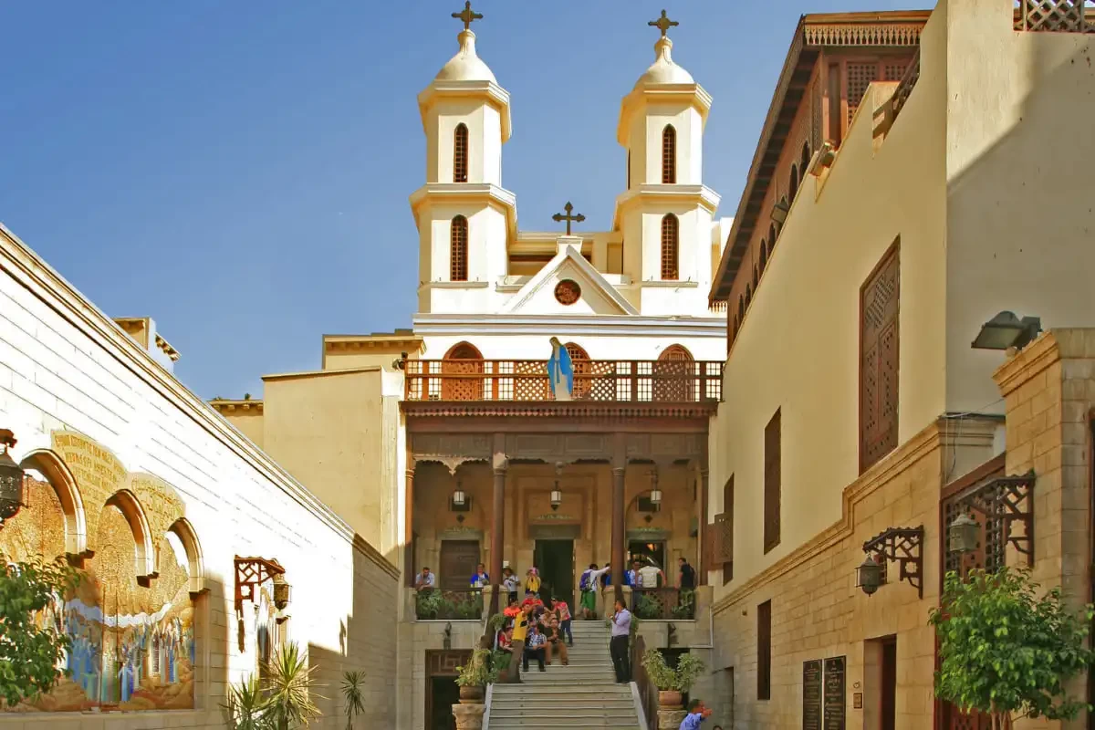 chiesa sospesa cairo, gioiello storico del Cairo Copto
