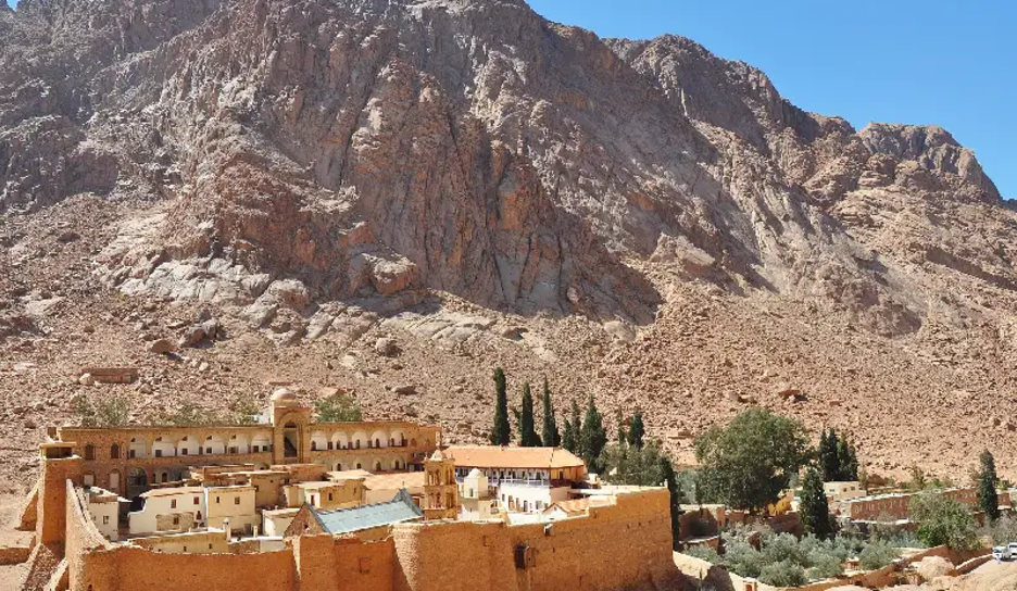 Monte sinai Egitto tra storia religione e natura spettacolare