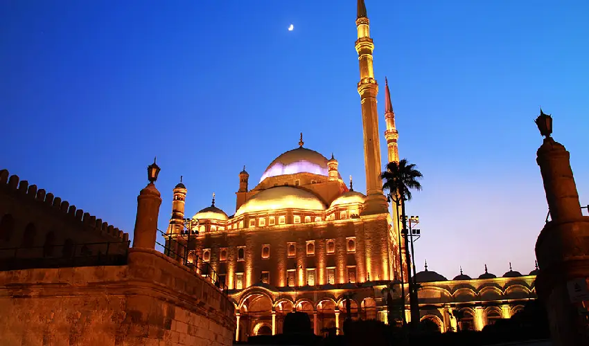 cosa fare a il cairo: scopri i quartieri storici